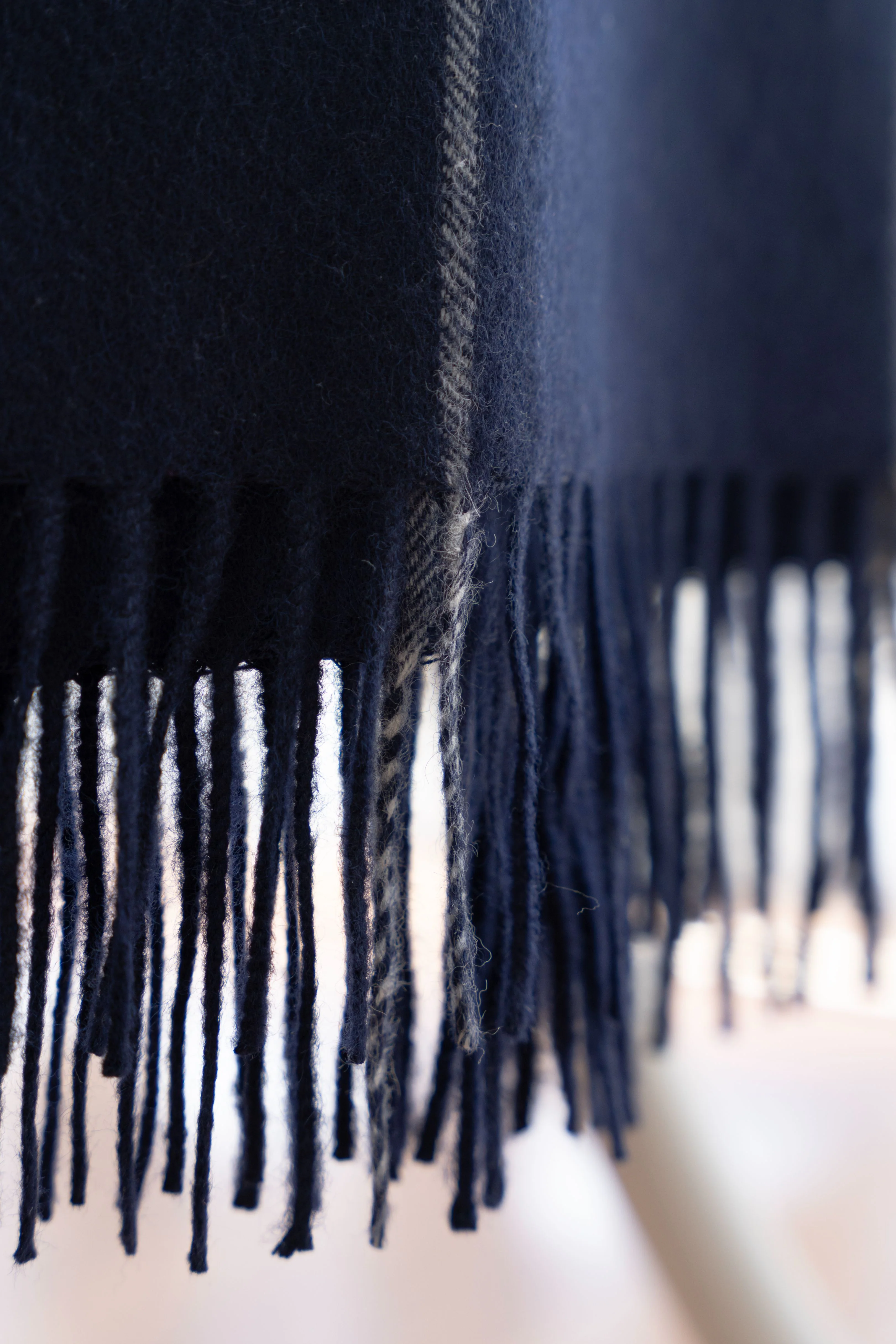 100% Baby Alpaca Windowpane Blanket - Navy - Image 6