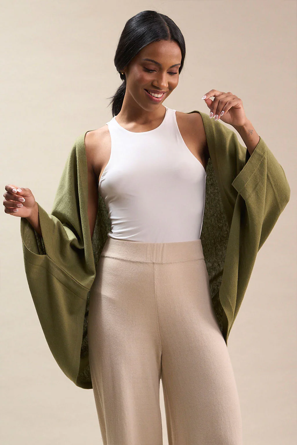 Dahlia Cotton Cape - Image 7