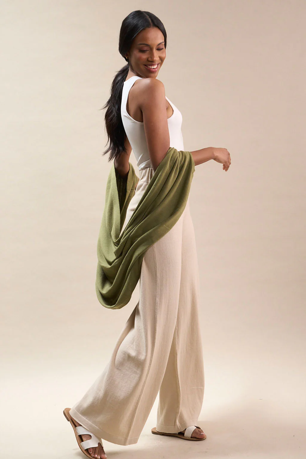 Dahlia Cotton Cape - Image 9