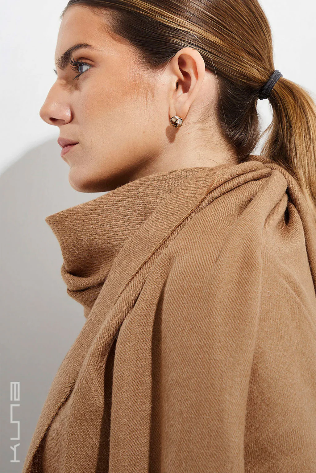 Jee Royal Alpaca Shawl - Image 11