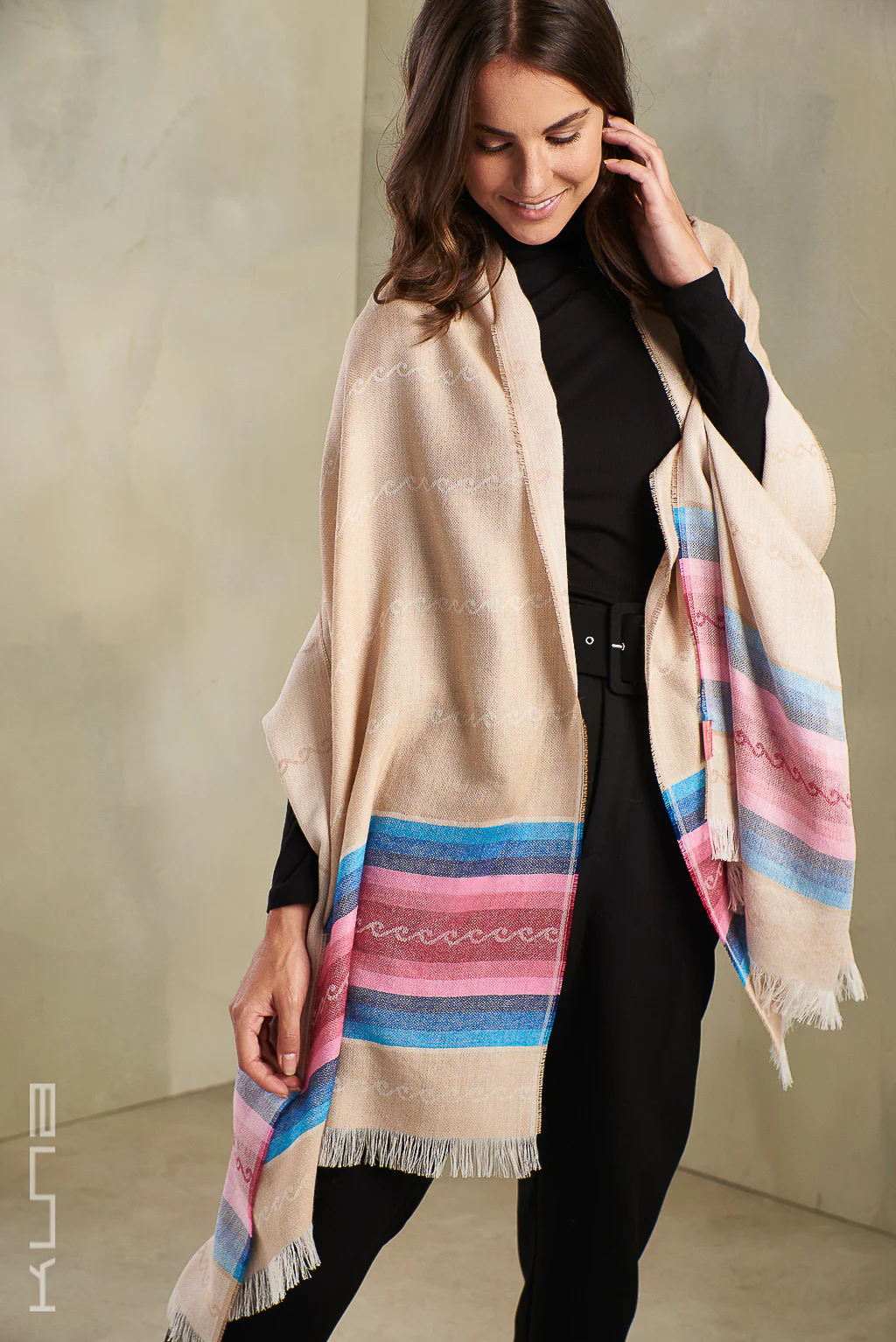 Rows Baby Alpaca and Silk Shawl - Image 4