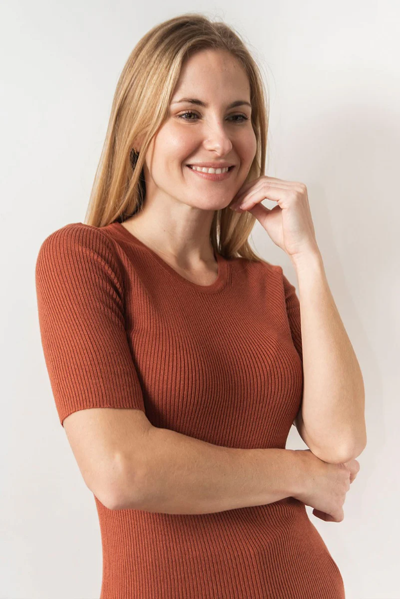 Zoe Short Sleeve Cotton T-shirt - Image 12